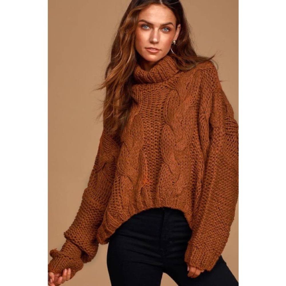 Chunky Turtleneck Sweater - Picture 3 of 5